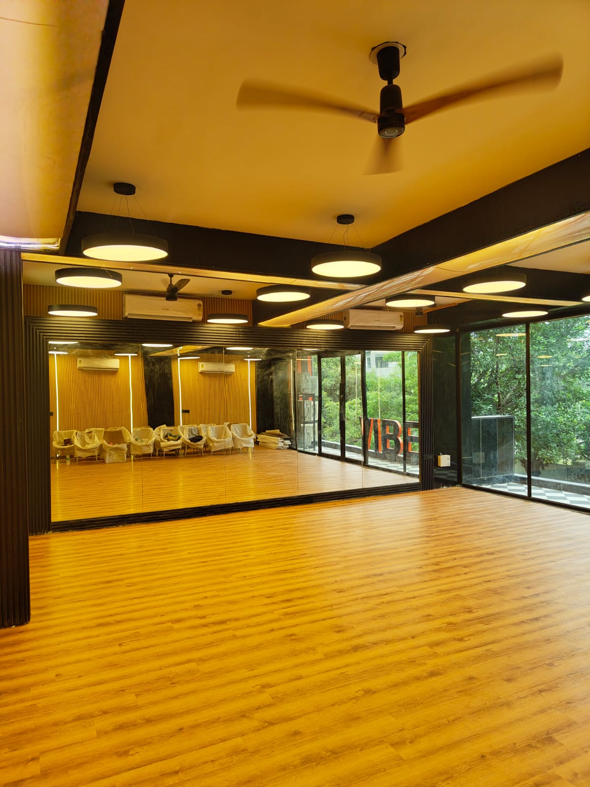 VIBE SOCIAL event hall interior